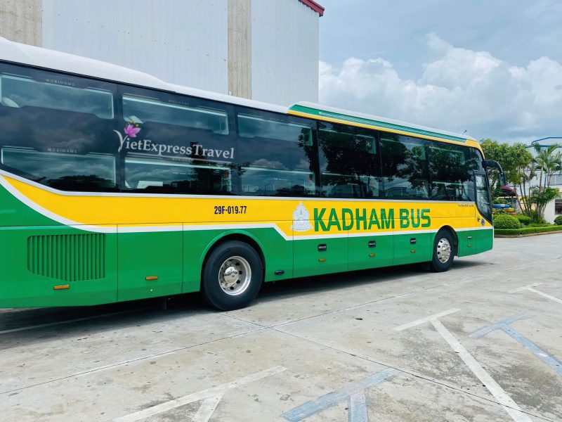 Kadham Sapa Bus