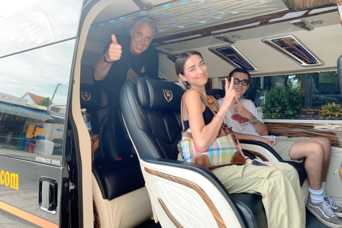 Types of Bus Hanoi to Da Nang Available