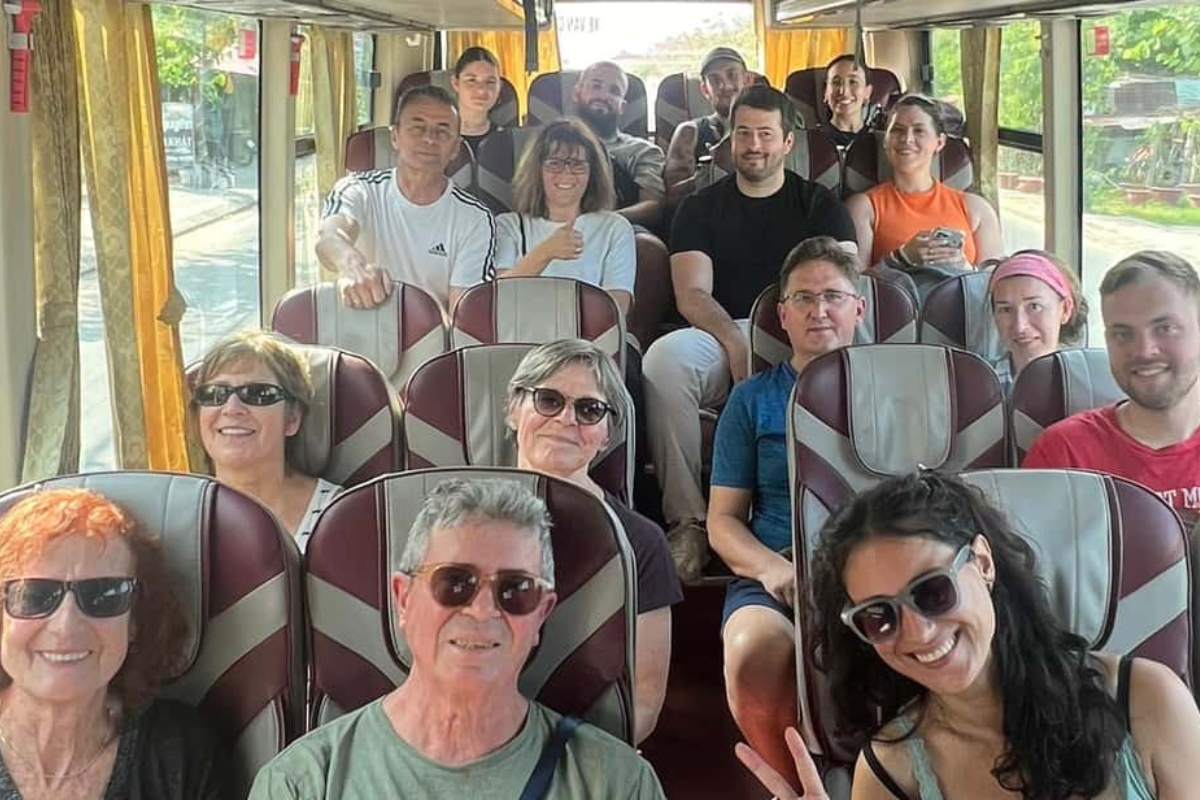 How to Book Bus from Quang Binh to Hue