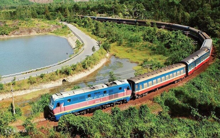 Sleeper Cabin Options on the Ninh Binh to Dong Hoi Train