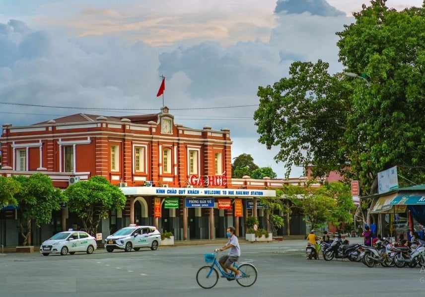 Hue Train Station is located in the city center