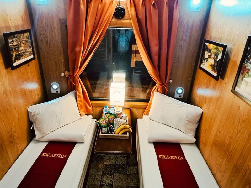 King Express Train – Premium Overnight Train from Hanoi to Lao Cai (Sapa) 3 King Express Train