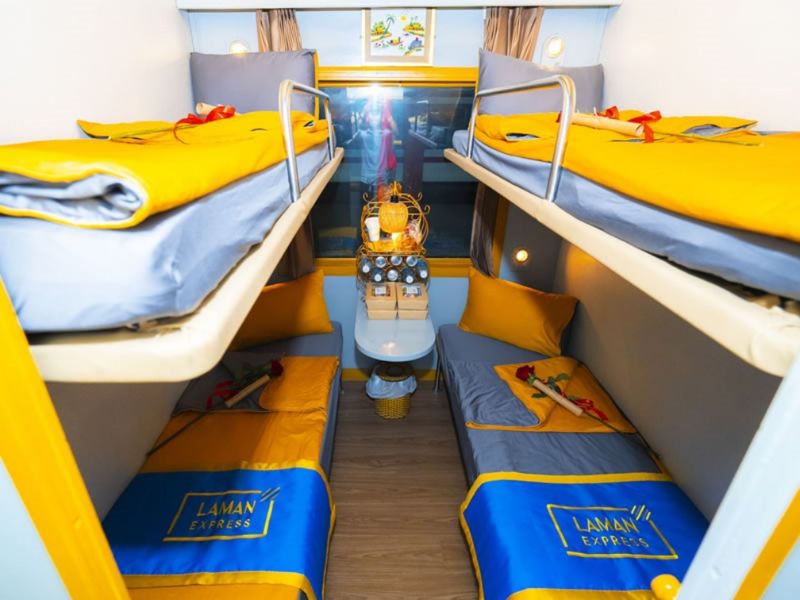 Laman Express Train: Premium Night Train 3 Laman Express Train