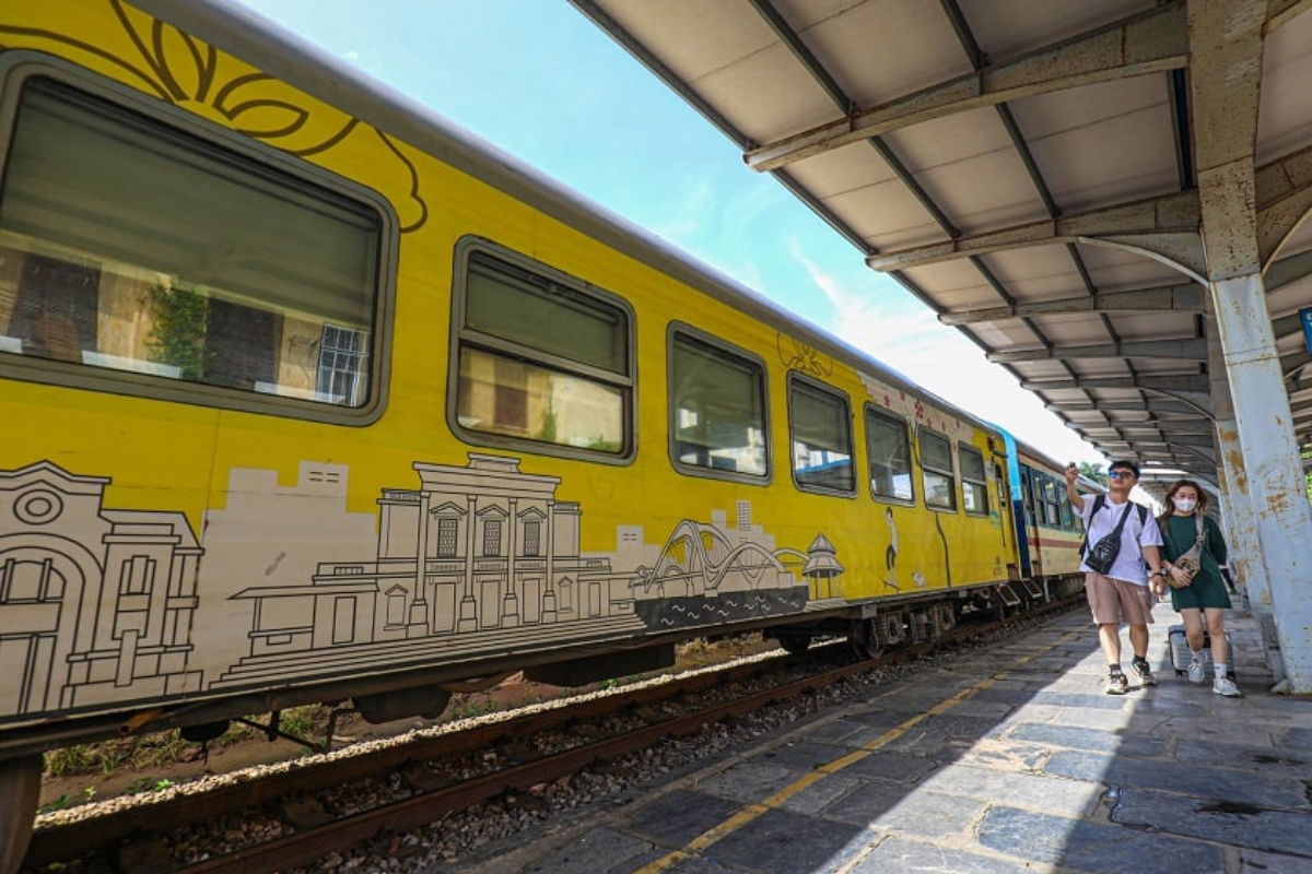 Why Choose Train Travel to Hai Phong? Why Choose Train Travel to Hai Phong?